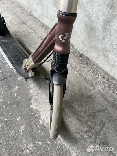 Самокат новый взрослый до 120 кг