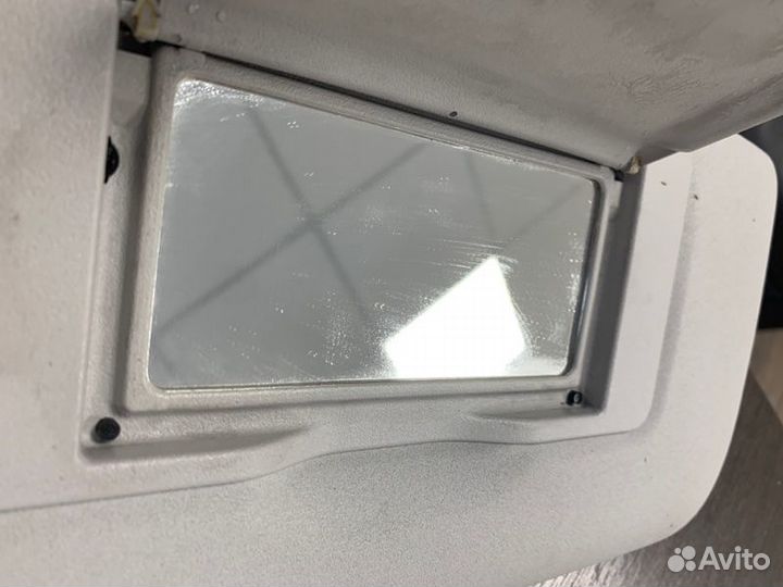 Козырек солнцезащитный правый Mercedes Gl 320 Cdi