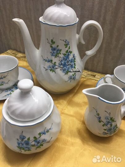 Сервиз винтаж «Незабудка « пр-во Болгария