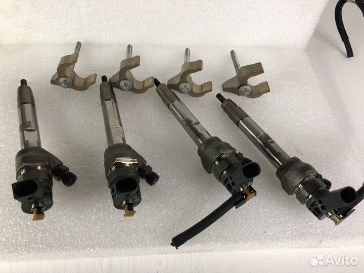 Форсунка Bmw 5 G30 B47D20A 2018