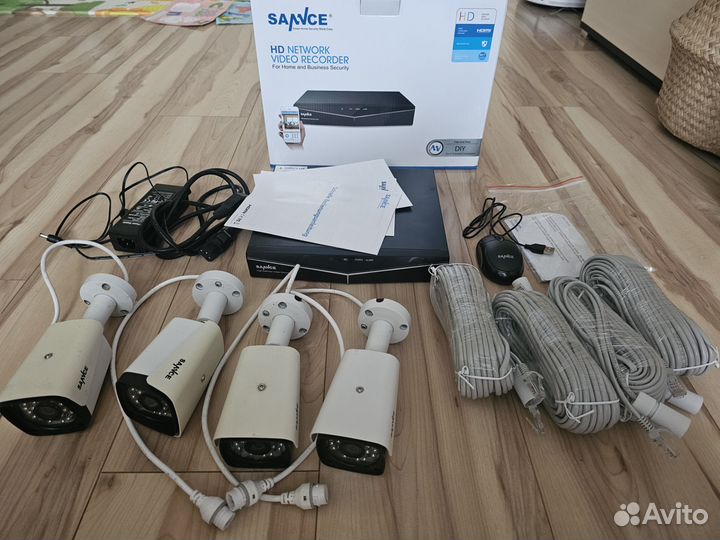 Комплект видеонаблюдения 4 POE камеры