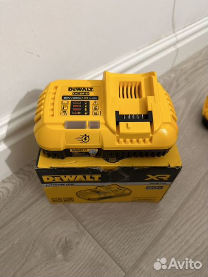 Винтоверт dewalt DCF850