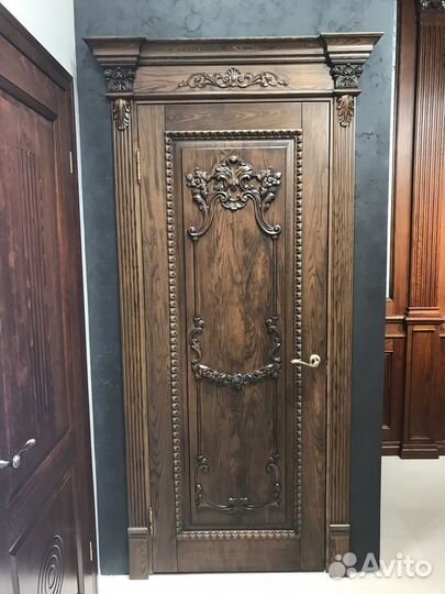 Двери из массива дуба