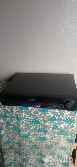 Видеомагнитофон sony