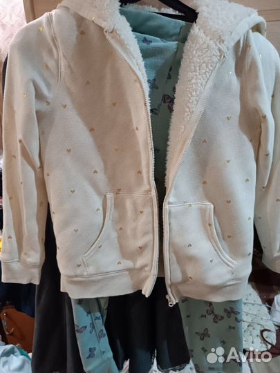 Вещи пакетом на девочку отдам бесплатно