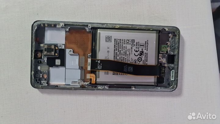 Модуль экрана Samsung S20 Ultra неисправный