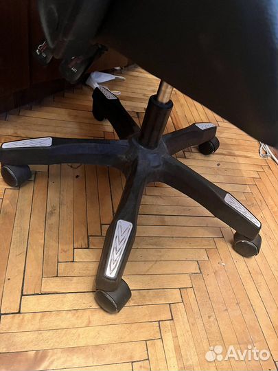 Компьютерное кресло бу (игровое)