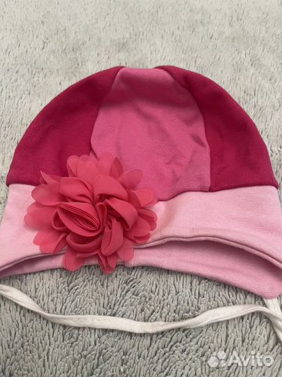 Шапочка для девочки на весну