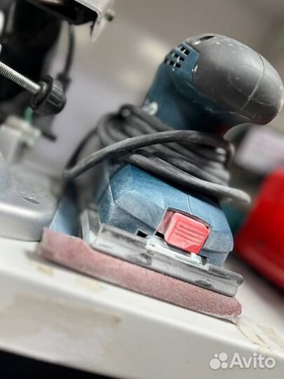 Шлифмашина Makita GSS 23 A