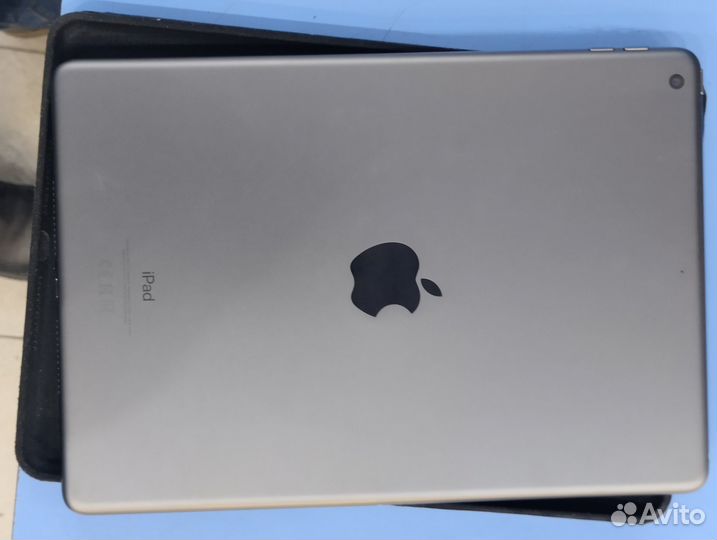 iPad 7 поколения A2197 WiFi