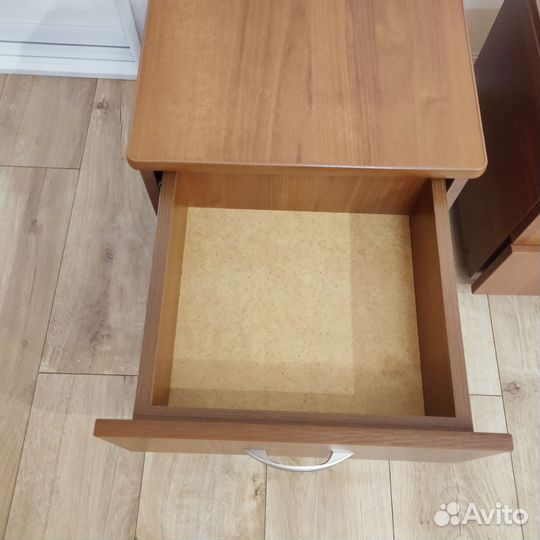 Тумба прикроватная 2 шт бу