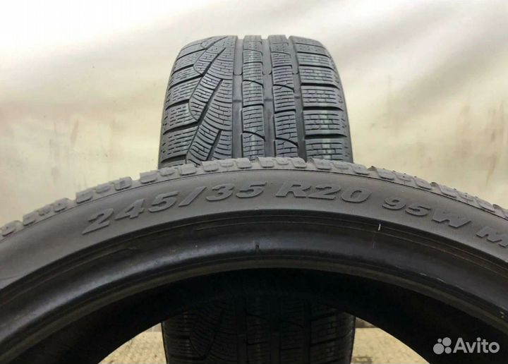 Pirelli Sottozero Winter 240 245/35 R20 95W