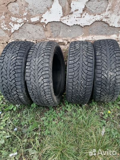 Formula Ice 215/55 R16 97T