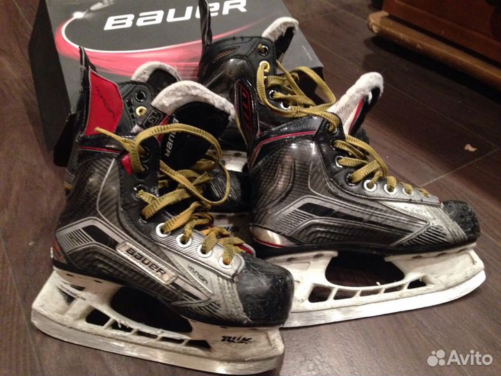 Коньки хоккейные - Bauer
