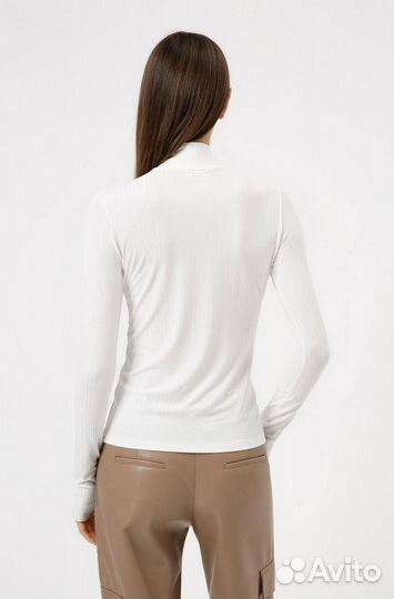 Оригинал hugo boss Женский лонгслив, белый цвет