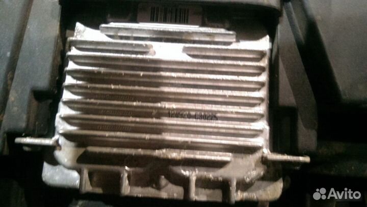 Блок розжига ксенона Valeo 89089352