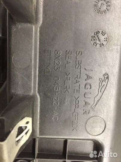 Накладка двери задняя (Jaguar XF)