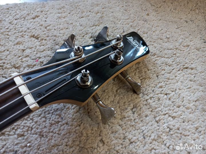 Бас гитара Ibanez GSR 200 (Made in Indonesia)