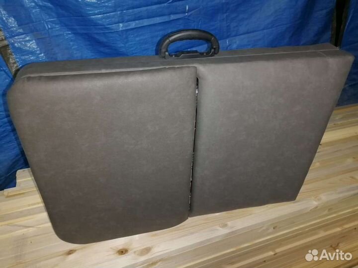 Трехсекционные складные кушетки