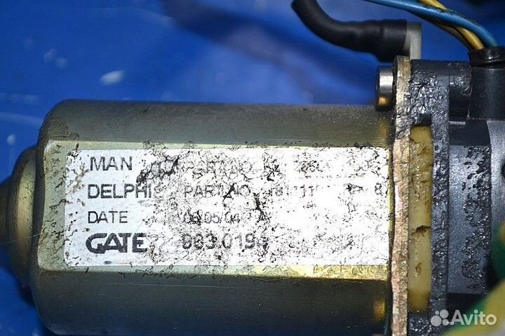 Моторчик стеклоподъёмника, правый MAN TGA 18.480