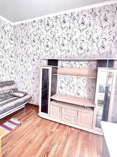 2-к. квартира, 40 м², 1/1 эт.