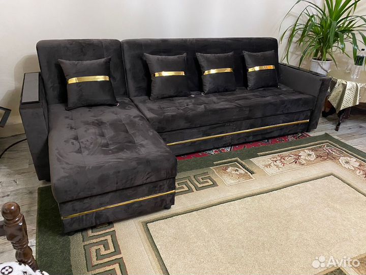 Угловой диван