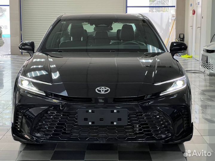 Toyota Camry 2.0 CVT, 2024