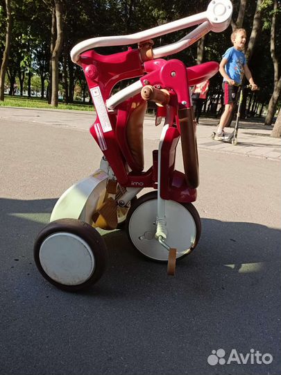 Велосипед трёхколёсный с ручкой