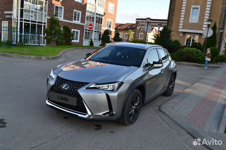 Lexus UX 2.0 CVT, 2020, 67 000 км