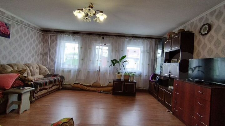 Дом 61,2 м² на участке 33 сот.