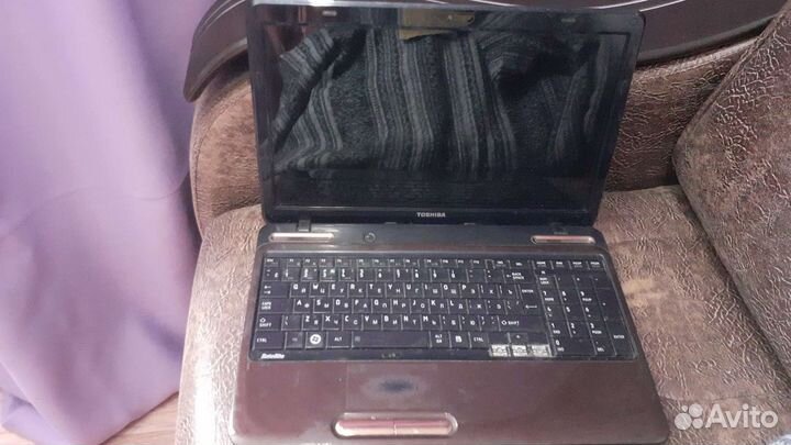 Ноутбук toshiba