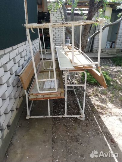 Столики и лавочки