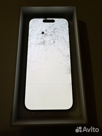 iPhone 15 Pro, 256 ГБ