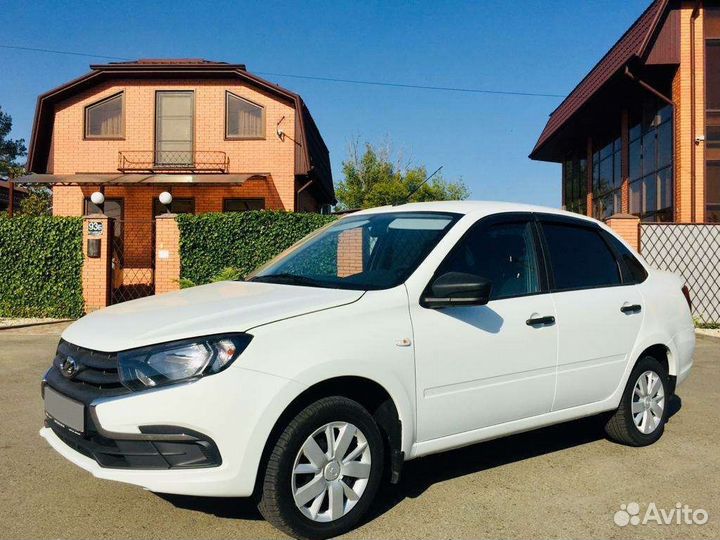 LADA Granta 1.6 МТ, 2021, 42 800 км