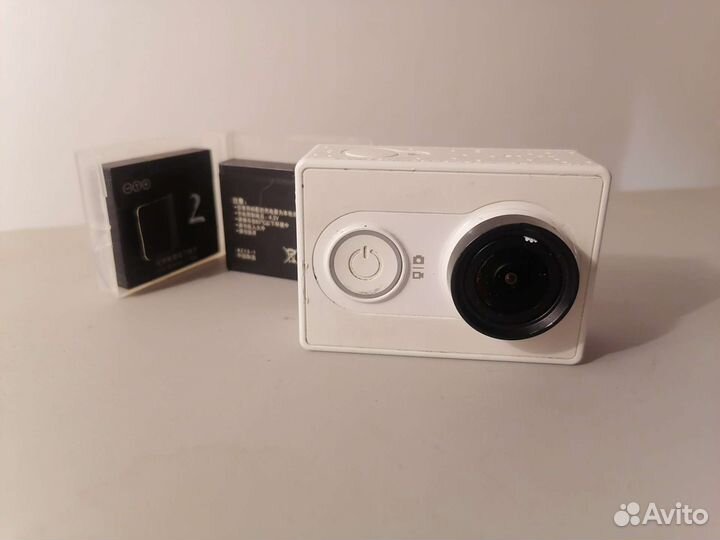 Экшн камера xiaomi yi