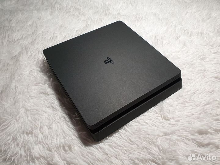 PS4 Slim 1Tb 2208 + GTA 5, GOW Ragnarok. Отс