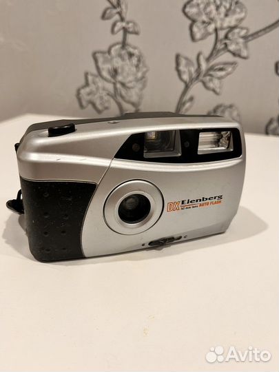 Пленочный фотоаппарат Elenderg