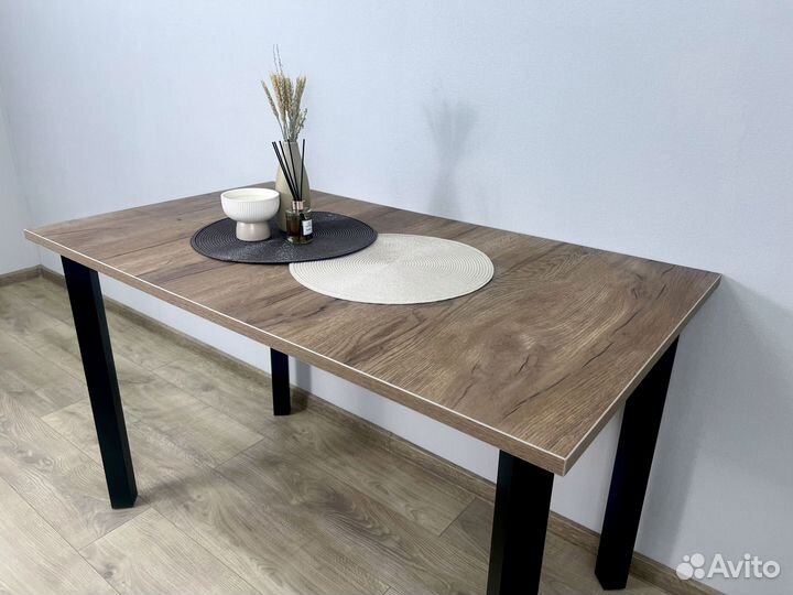 Стол для кухни