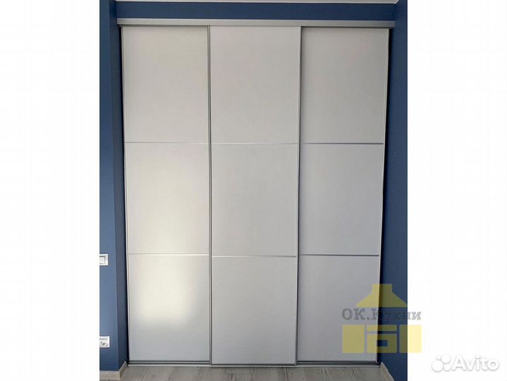Шкаф купе. Бесплатная доставка