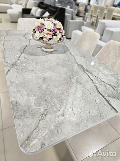 Кухонный стол обеденный с доставкой