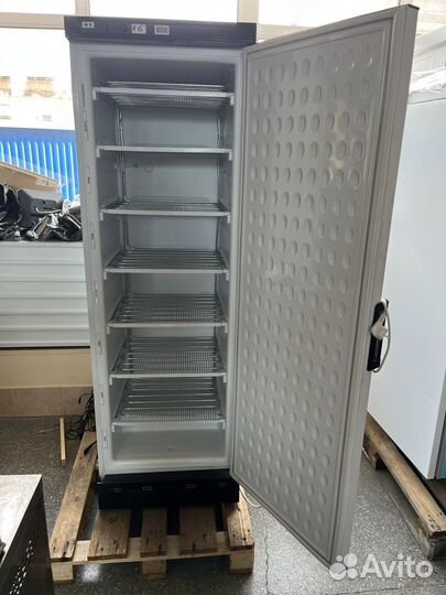 Продам шкаф морозильный tefcold uffs370sd-p