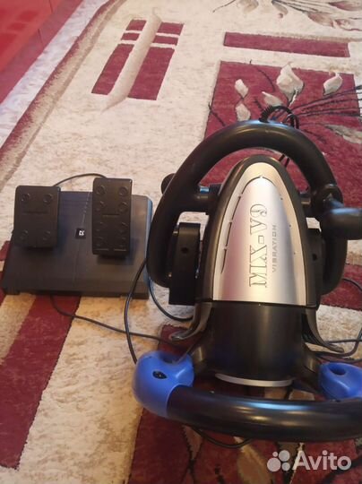 Игровой руль с педалями defender mx-v9