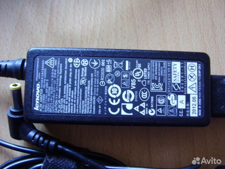 Зарядка для нетбука Lenovo S206 (оригинал)