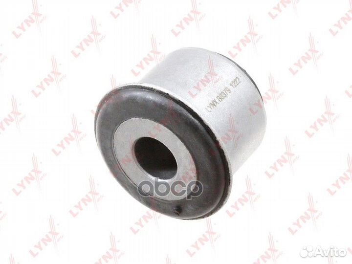 Сайлентблок подрамника перед прав/лев B8379