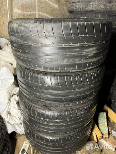 Triangle TH201 Sportex 245/40 R20 и 275/35 R20