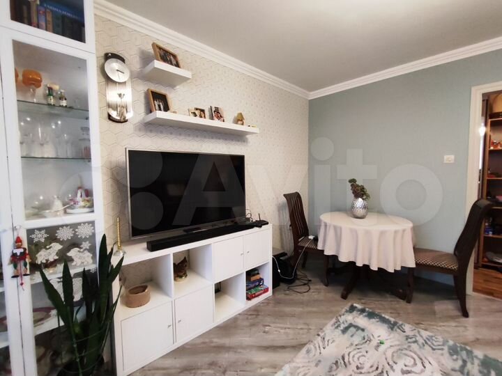 3-к. квартира, 66 м², 2/10 эт.