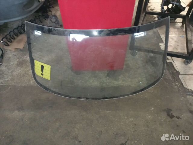 Заднее стекло Kia rio 1