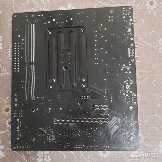 Материнская плата am4 a320