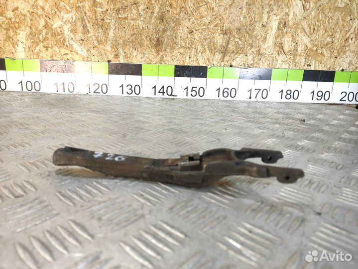 Вилка сцепления Mitsubishi Lancer 9