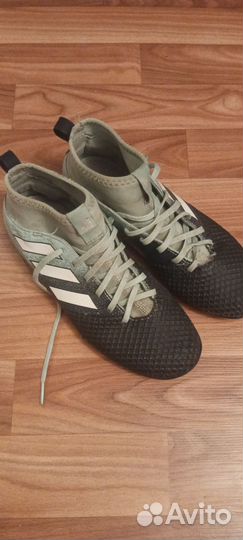 Бутсы adidas predator